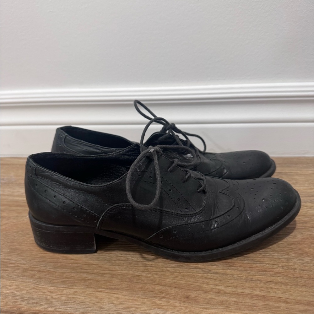 Black Leather Oxford Shoes